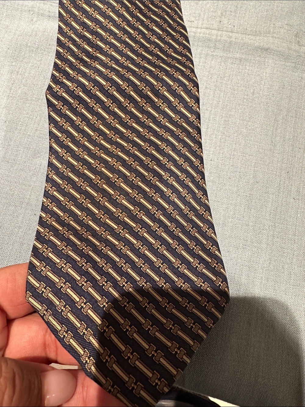 Brooks Navy Tie with Brown Geometric Chain Motif
